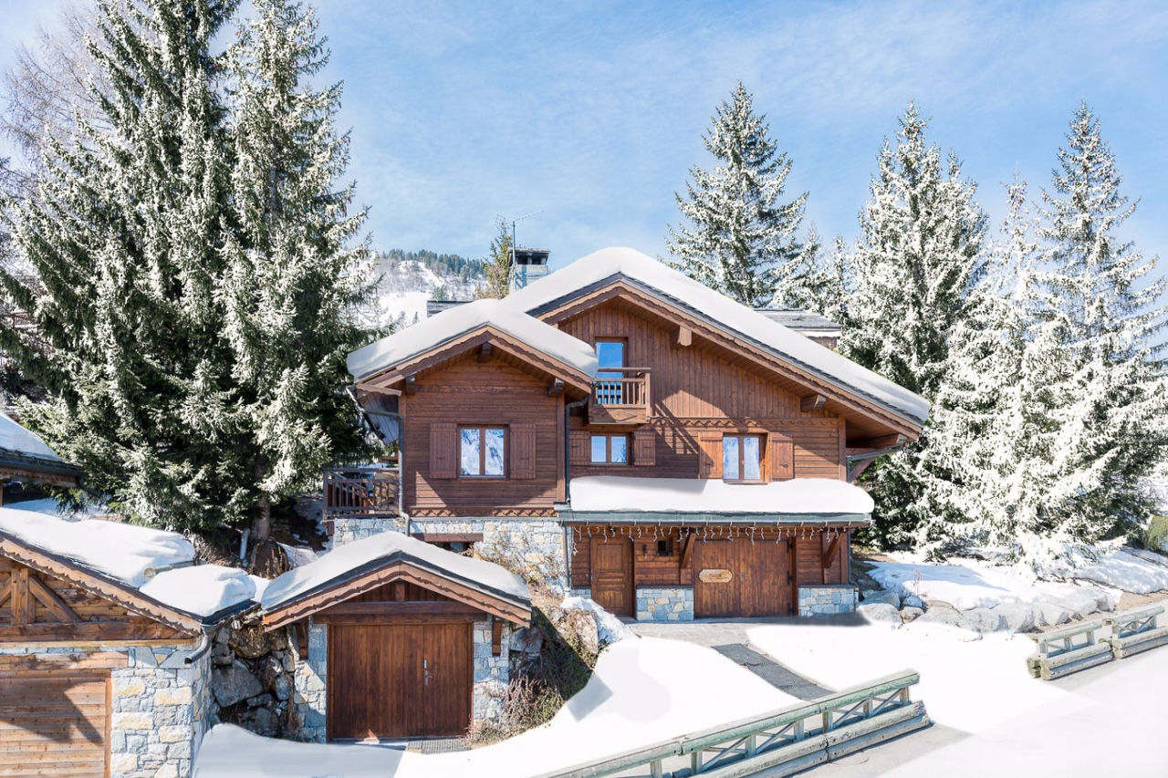 Chalet Bulle de Neige, Courchevel 1850 • Alpine Guru